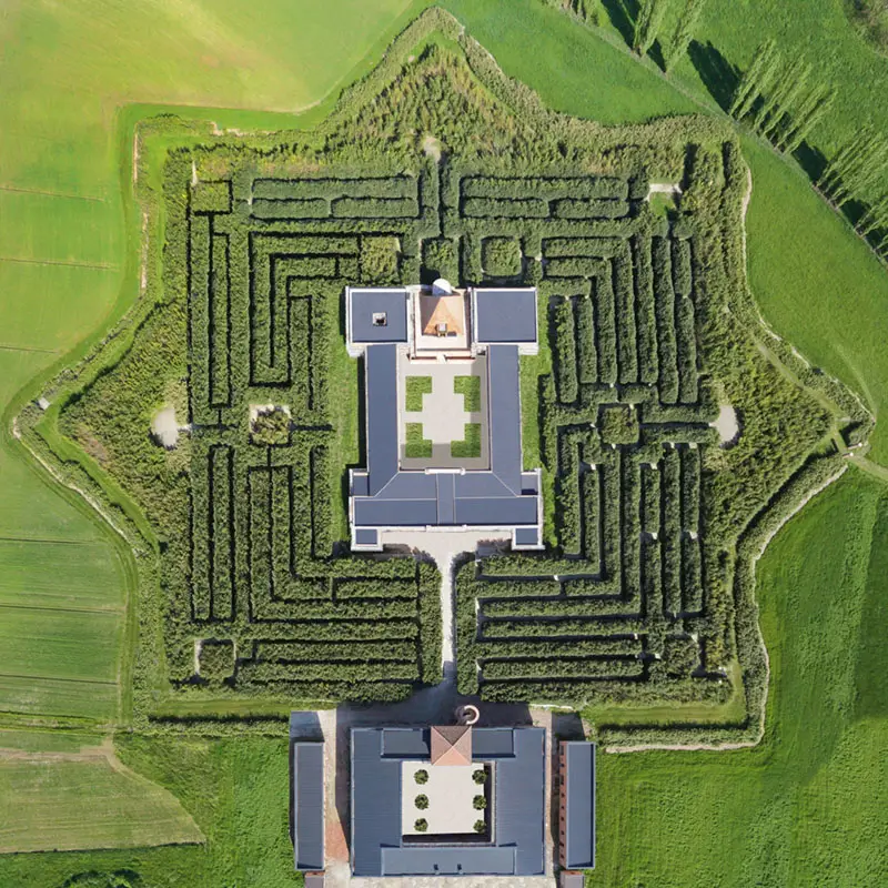 Il labirinto della Masone visto dall'alto. (© www.labirintodifrancomariaricci.it)