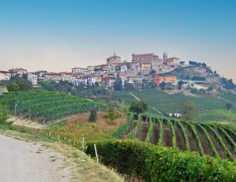 Tra castelli e monasteri, il Medioevo piemontese nei nomi di luogo